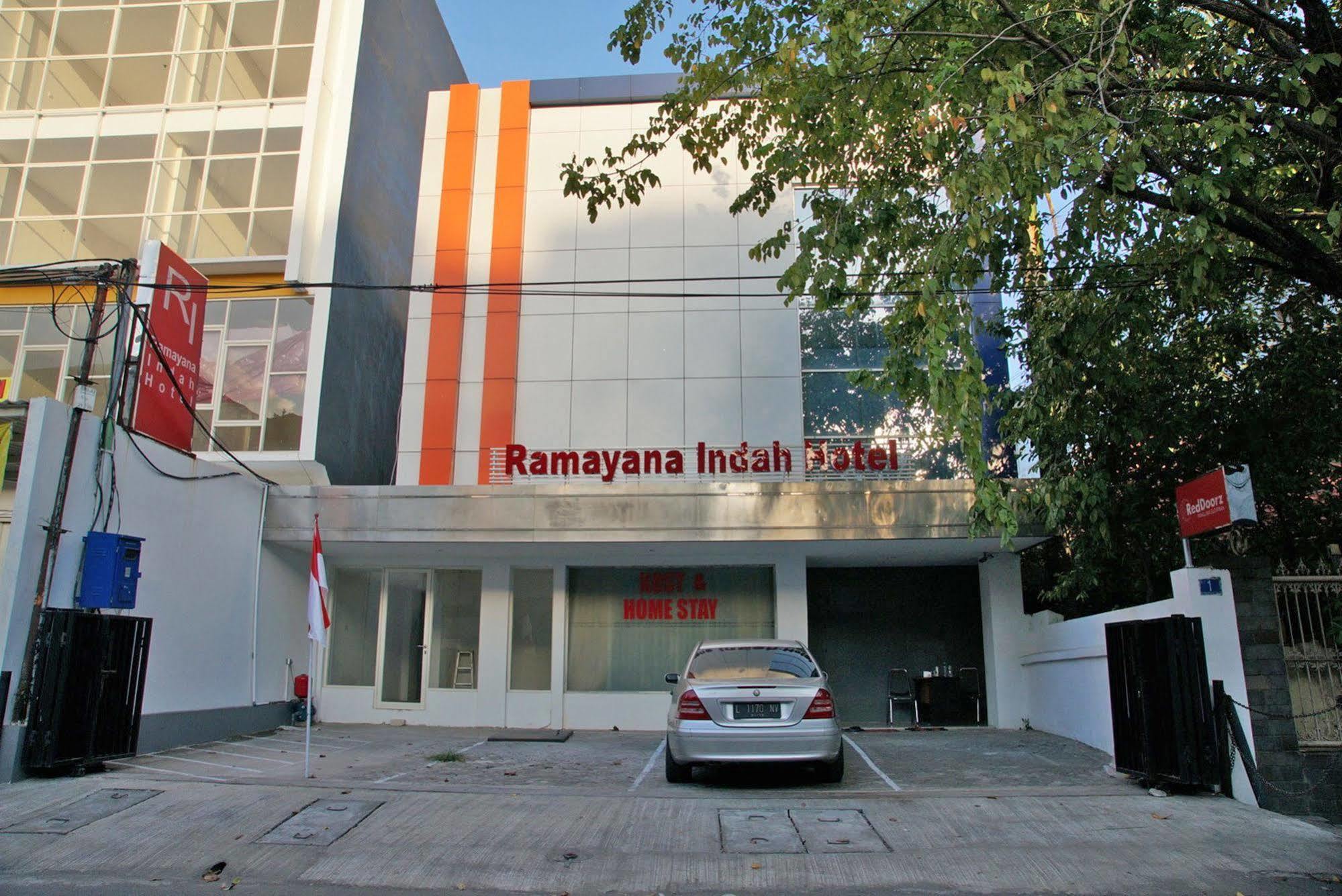 Reddoorz @ Panglima Sudirman Hotel Surabaya Ngoại thất bức ảnh