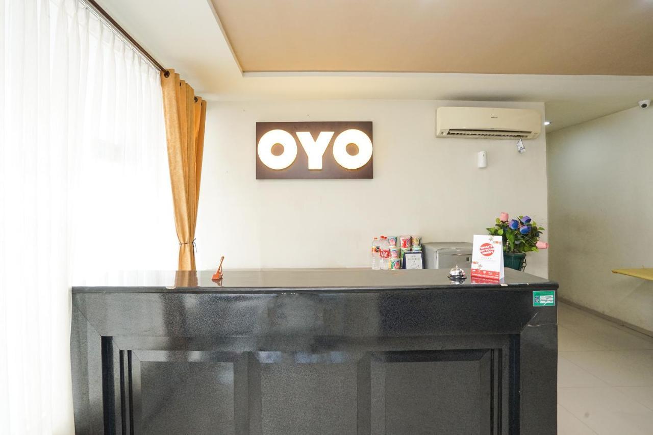 Reddoorz @ Panglima Sudirman Hotel Surabaya Ngoại thất bức ảnh