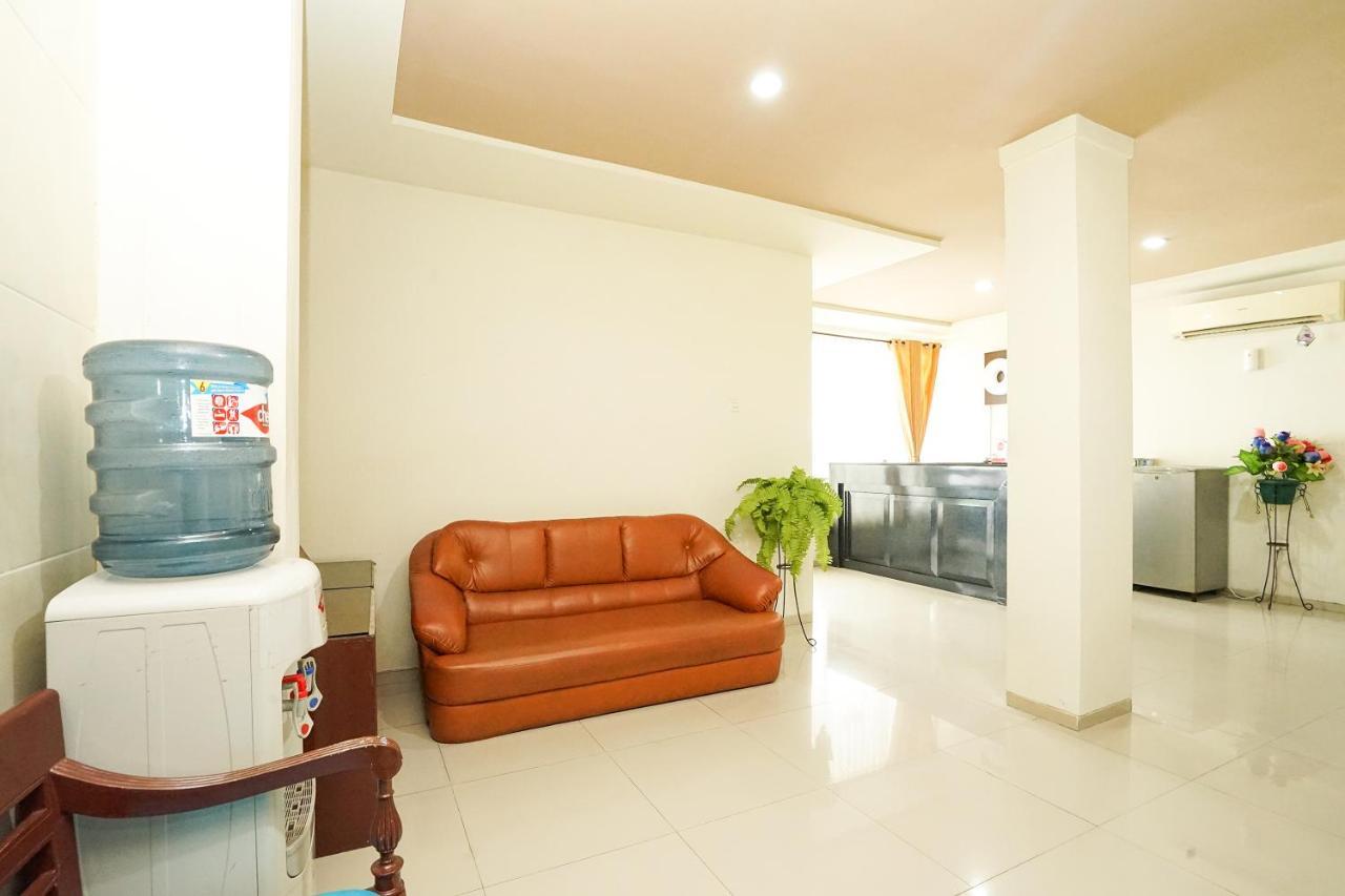 Reddoorz @ Panglima Sudirman Hotel Surabaya Ngoại thất bức ảnh