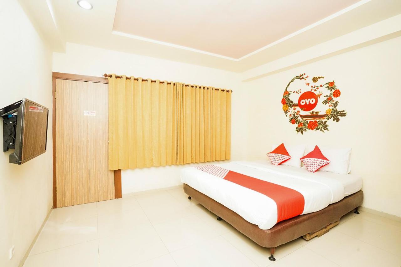Reddoorz @ Panglima Sudirman Hotel Surabaya Ngoại thất bức ảnh