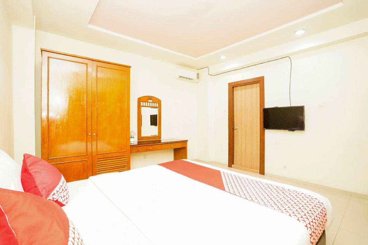 Reddoorz @ Panglima Sudirman Hotel Surabaya Ngoại thất bức ảnh