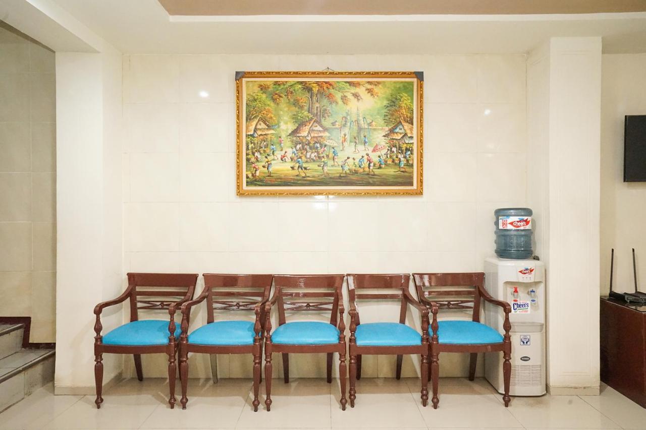 Reddoorz @ Panglima Sudirman Hotel Surabaya Ngoại thất bức ảnh